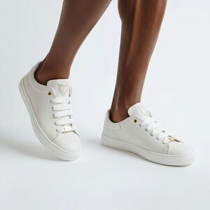 NWT  LITA Women’s ICON Low Top Leather White/Cream Fashion Sneaker Shoe - 6.5